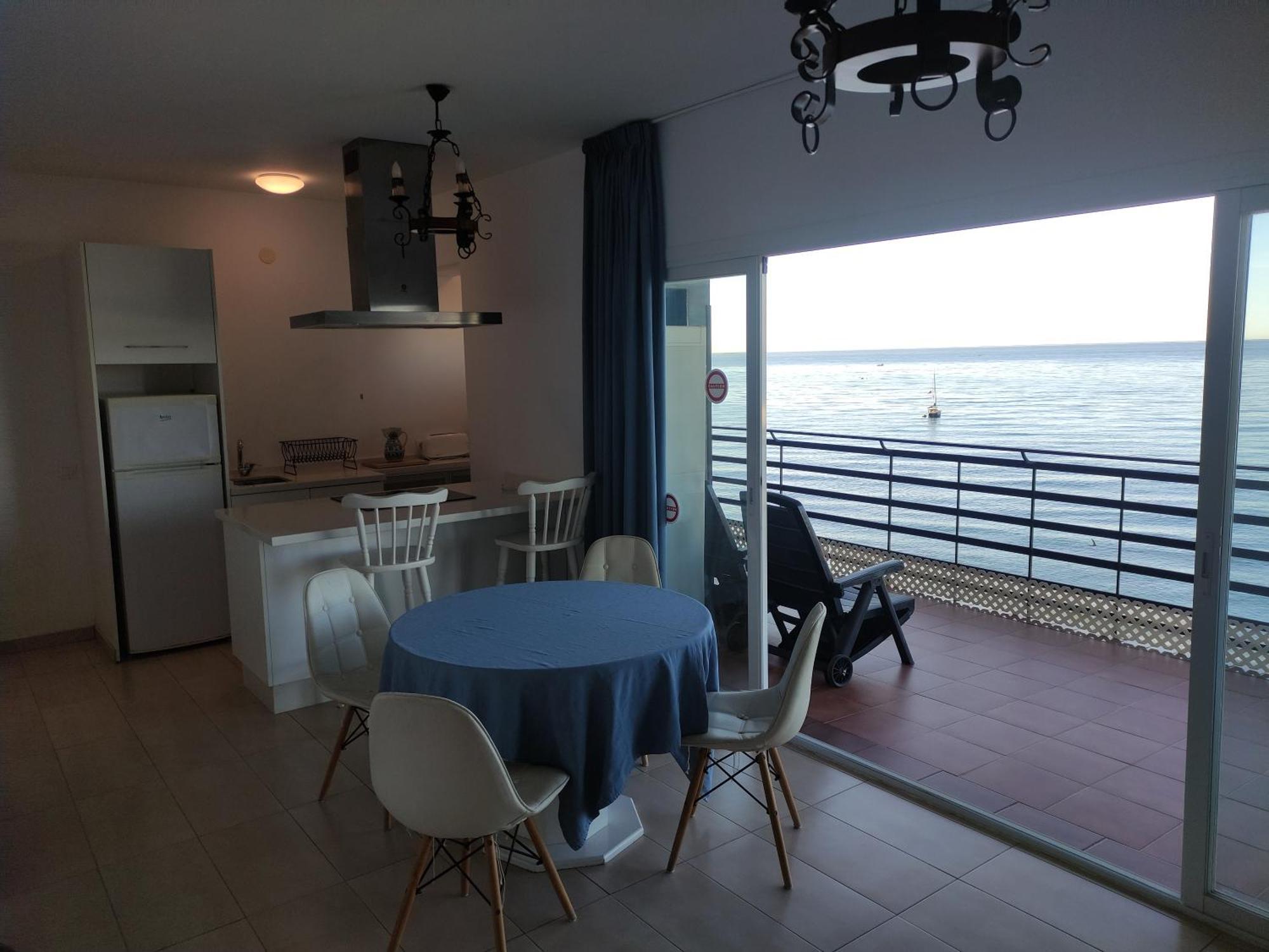 Apartment In Marbella First Line Beach Apto 4-6 Buitenkant foto