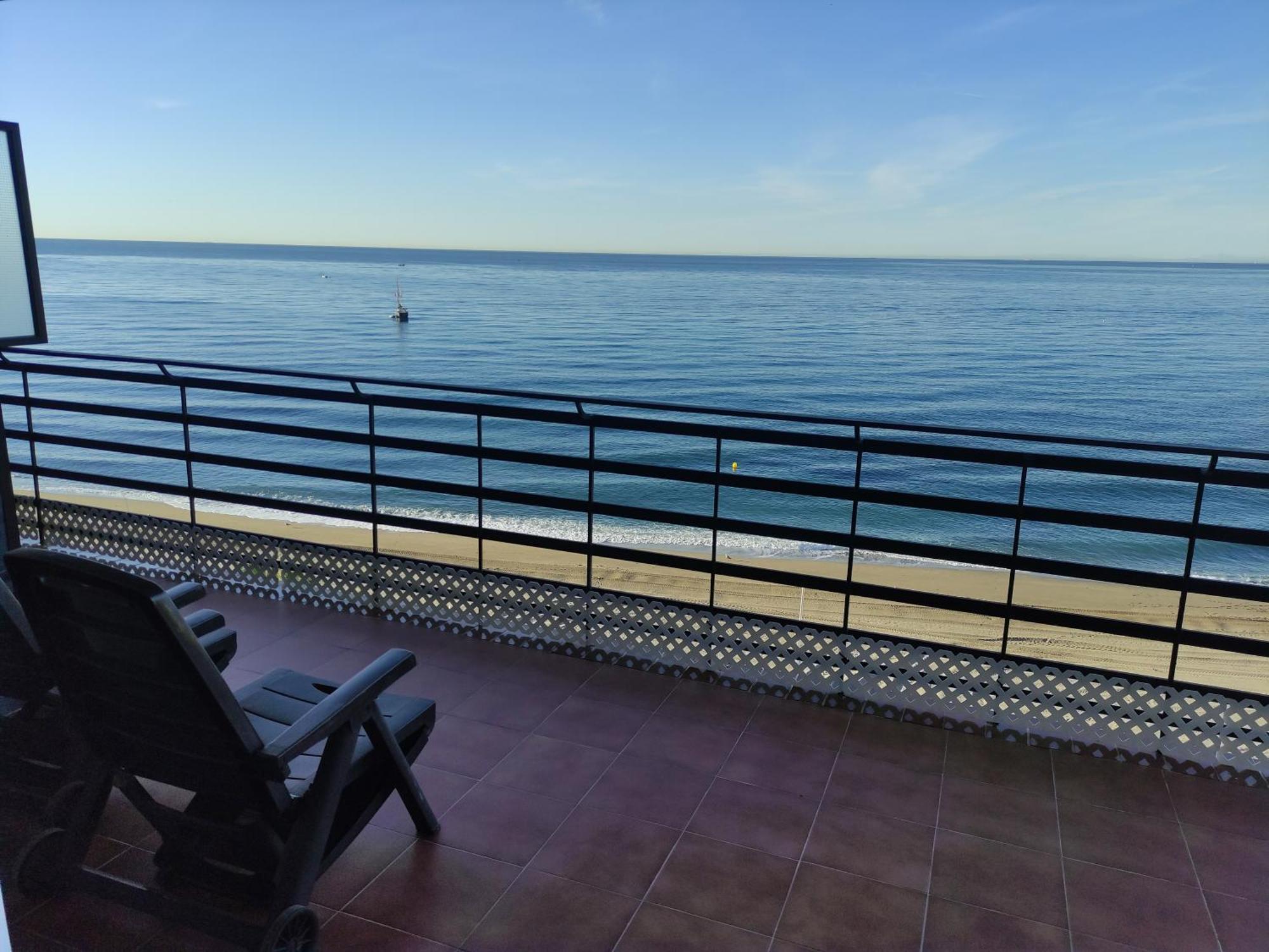 Apartment In Marbella First Line Beach Apto 4-6 Buitenkant foto